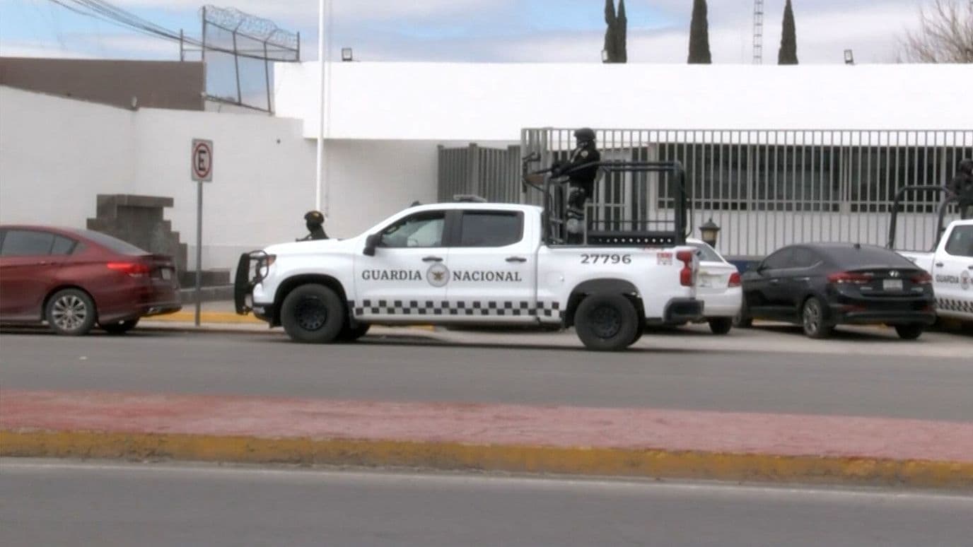 Aseguran Arma a Mujeres en Puente Internacional II en Piedras Negras, Coahuila