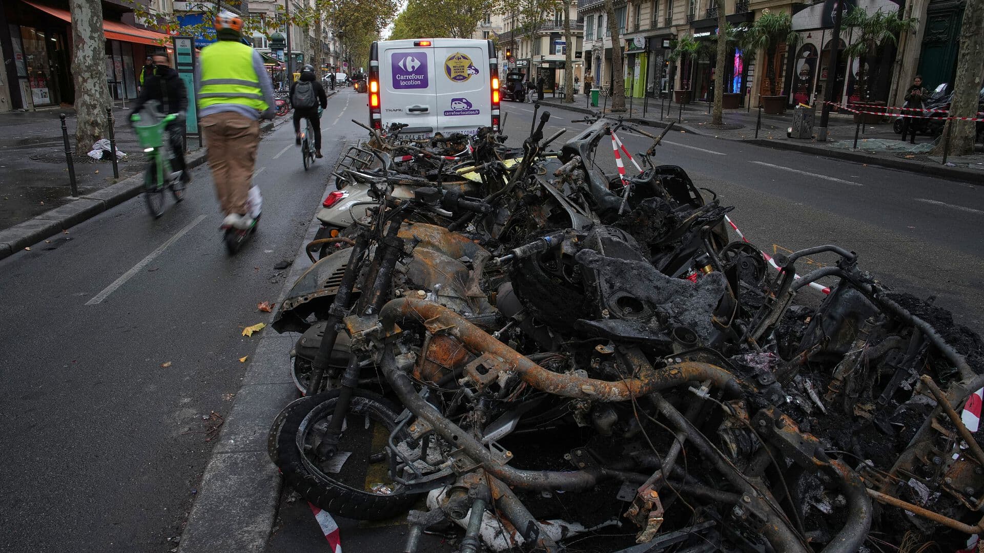 Las Protestas en Francia Llegaron a Niveles que No Se Veían Hace Décadas