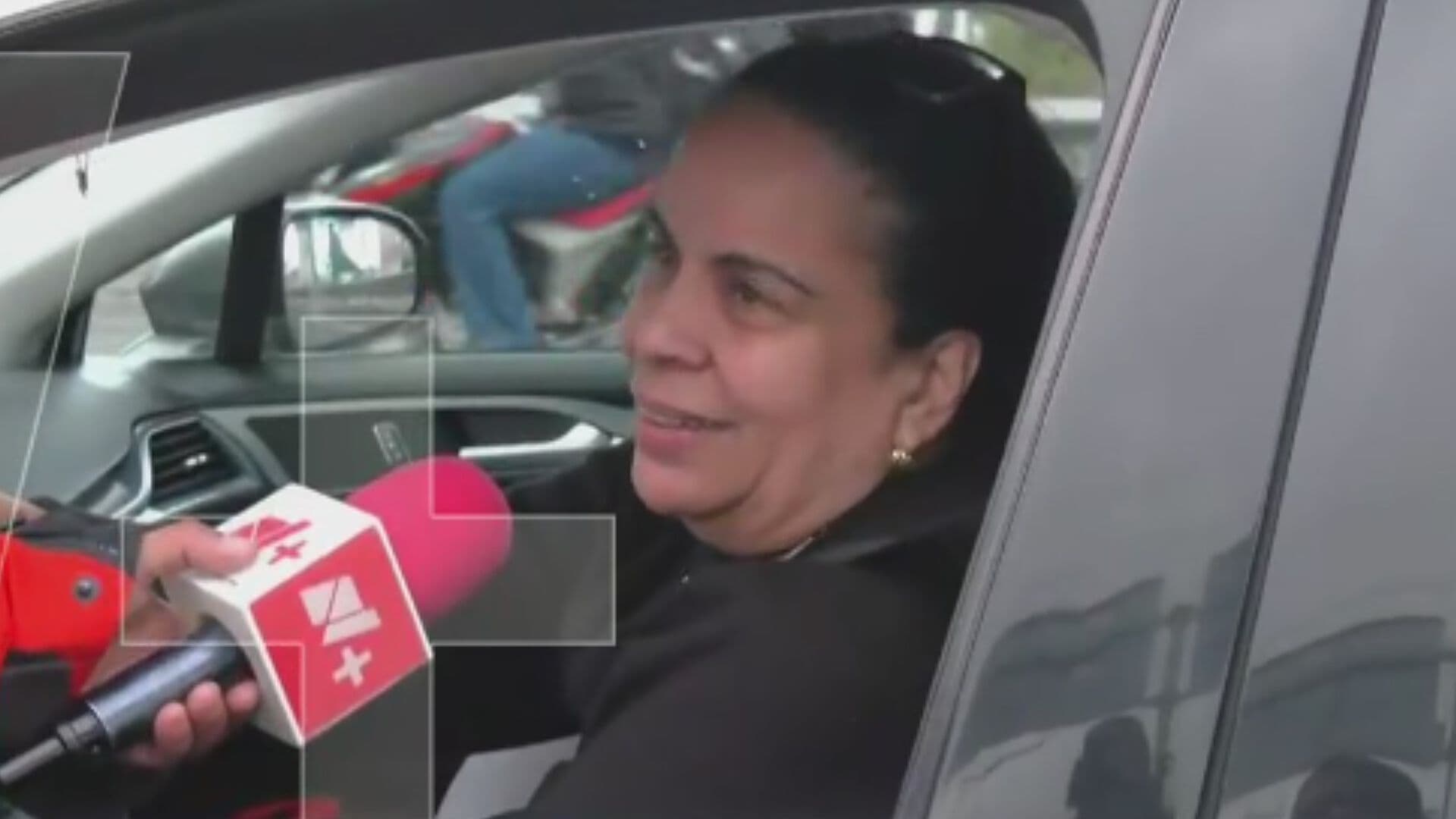 'Llevo 14 Horas Esperando': Automovilista Varada en la México-Toluca Narra Cómo Pasó la Noche
