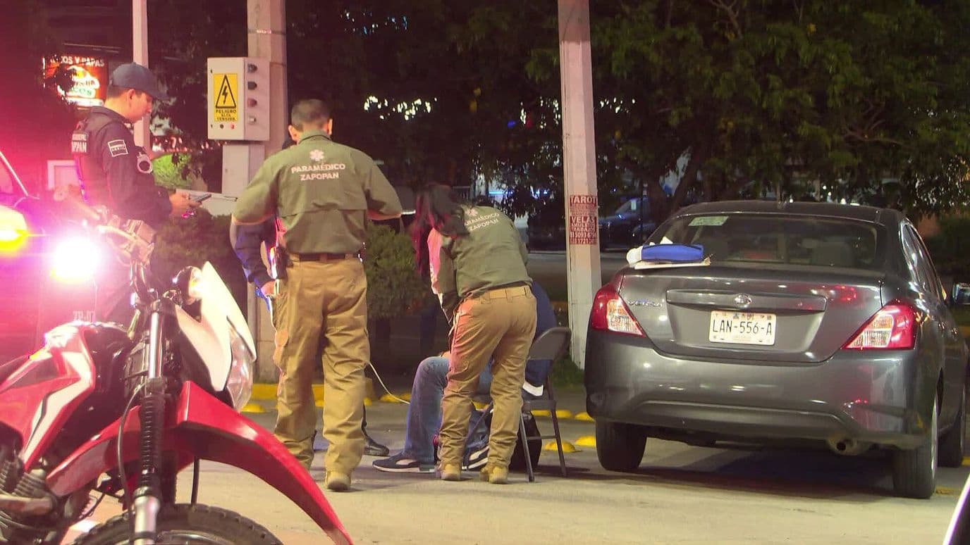 Turista de Monterrey Salta de Auto Tras Amenaza de Cobro Excesivo en Zapopan