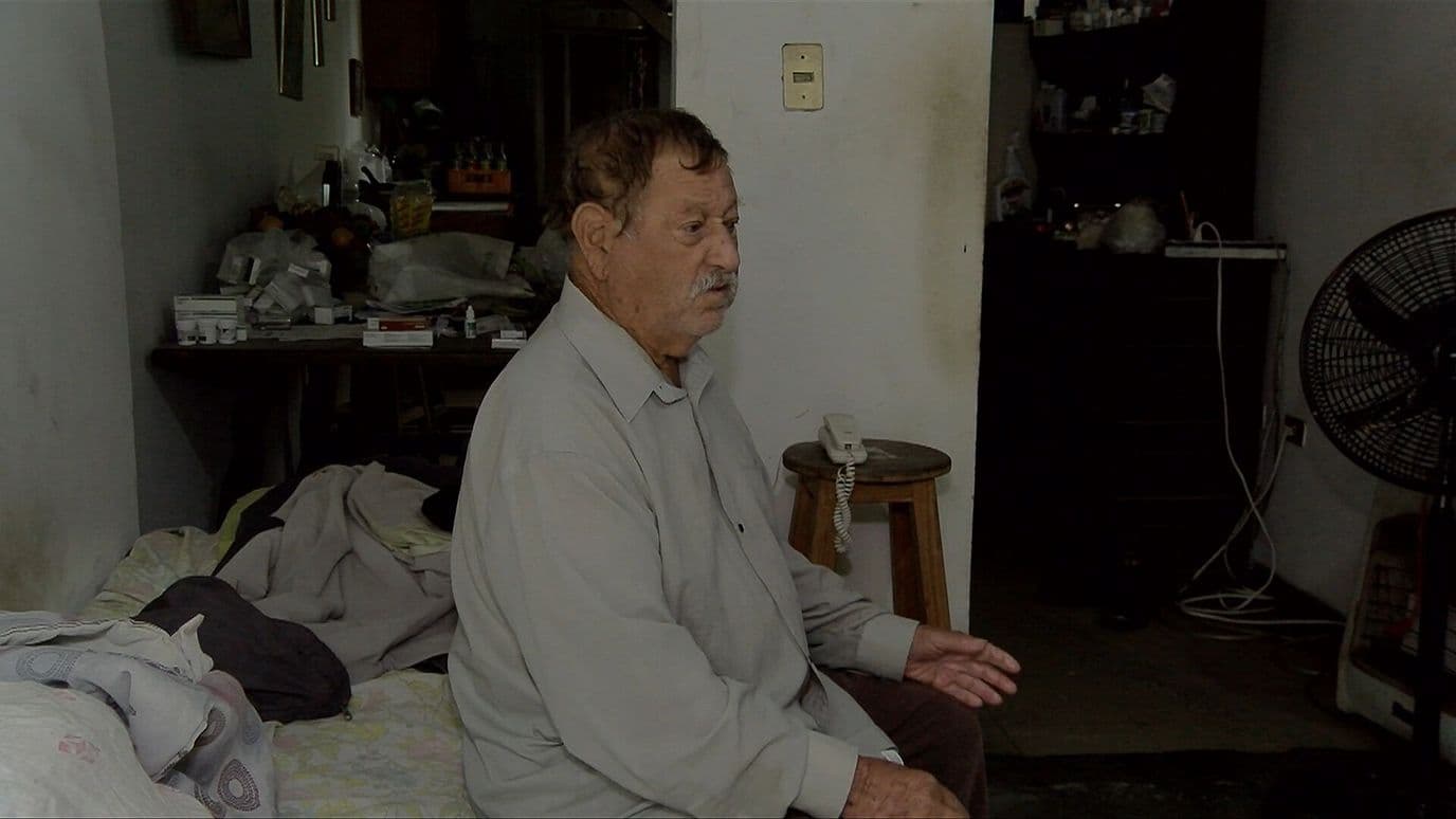 Encierran a Adulto Mayor en su Vivienda en Escobedo, Nuevo León