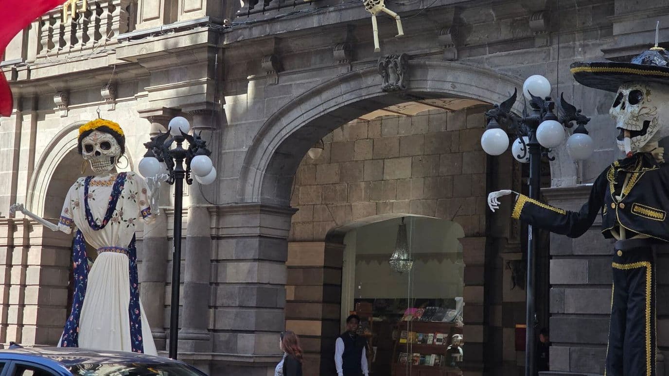 Catrinas Monumentales Zócalo Centro Histórico Palacio Municipal Puebla