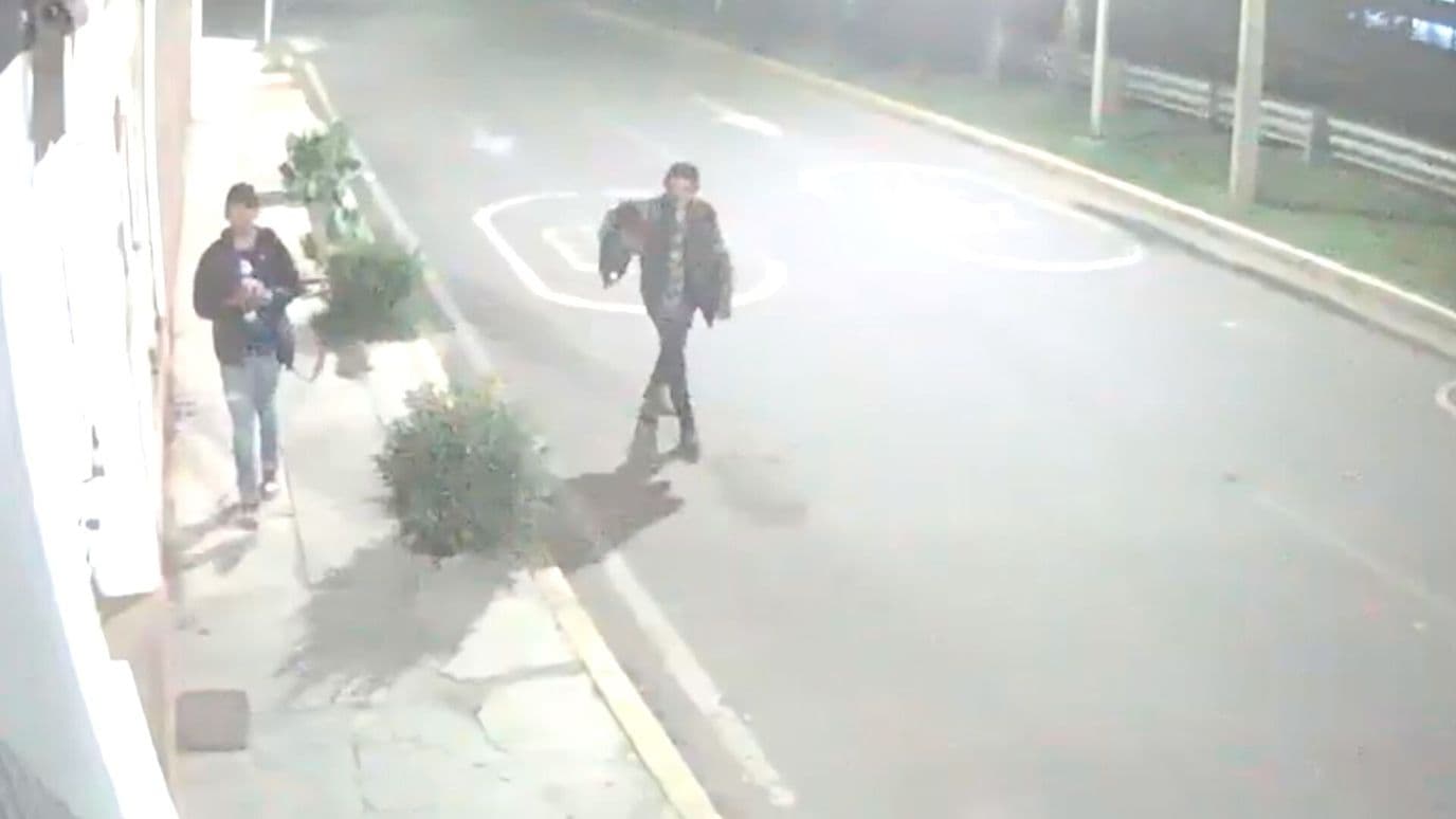 Video Ladrones Robo Cámaras Vigilancia Avenida Agustín Arrieta Colonia Ciudad Satélite Puebla