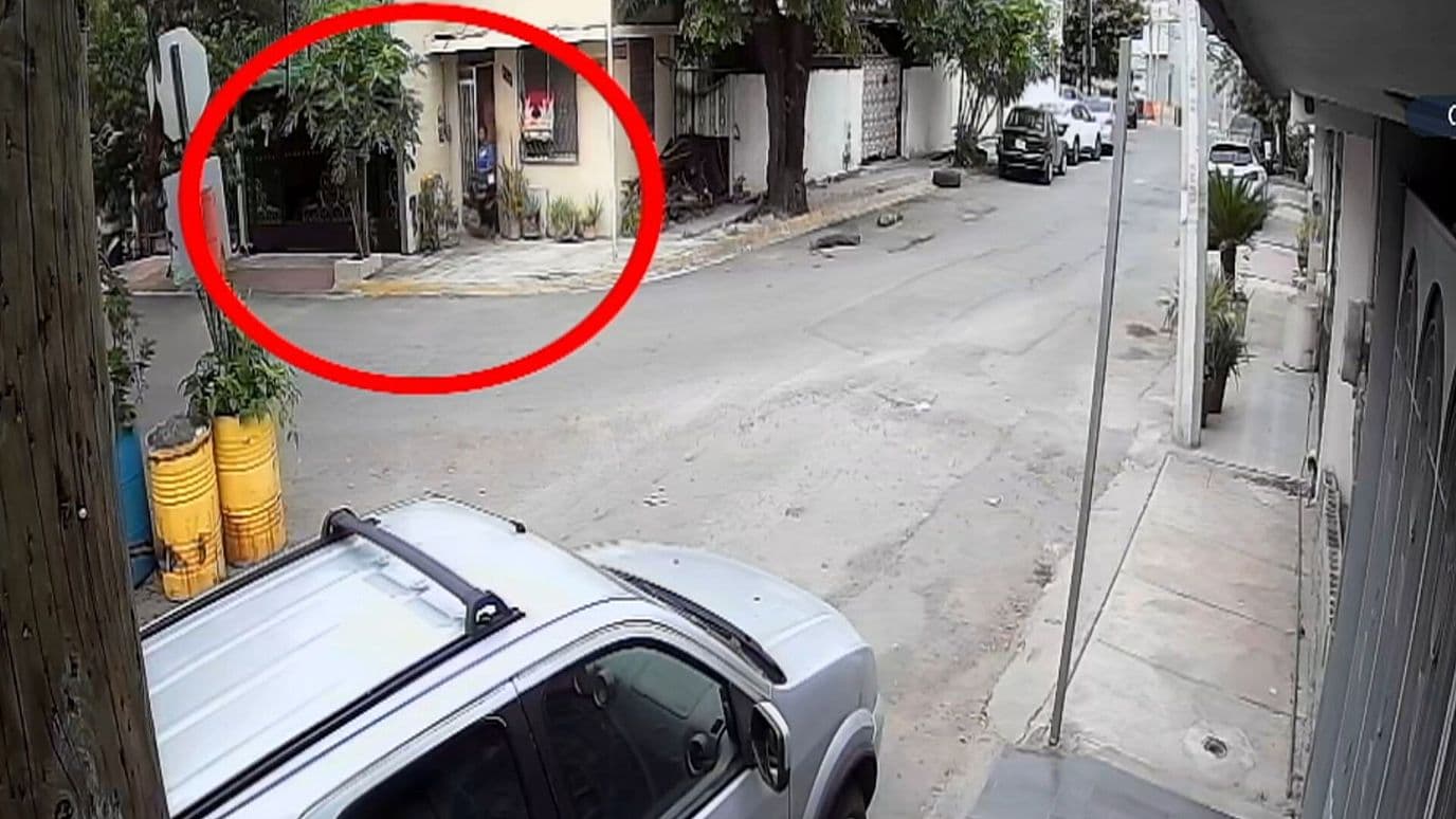 “En 15 Minutos”; Adulto Mayor Contrata a una Mujer y Termina Encerrado en su Casa en Escobedo