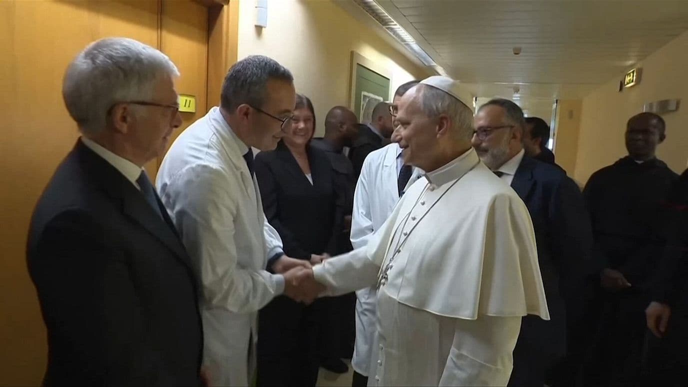 ‘Cuando Dios Quiere’: Papa León XIV No Necesitará Tratamiento Adicional tras Operación
