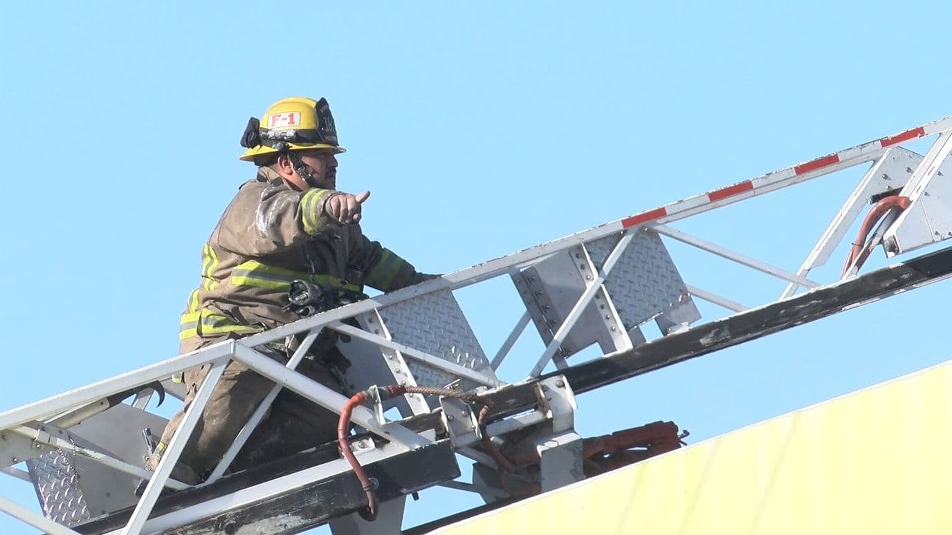 Mexicali Requiere Hasta 150 Bomberos Más para Reforzar la Atención de Emergencias