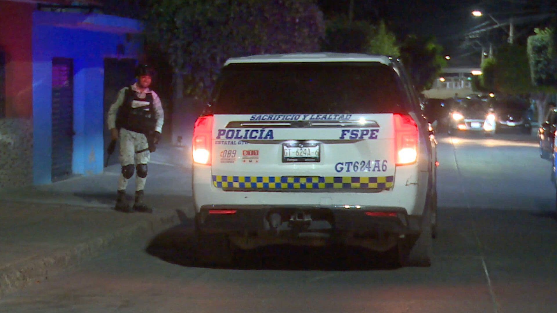 Pareja se Hace Pasar por Policías para Asaltar a Jóvenes en Dolores Hidalgo