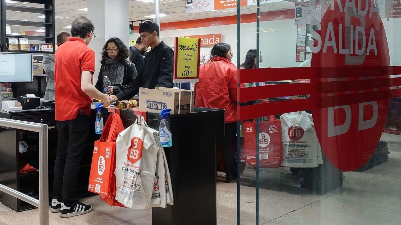 Investigan Posibles Prácticas Monopólicas en Vales de Despensa