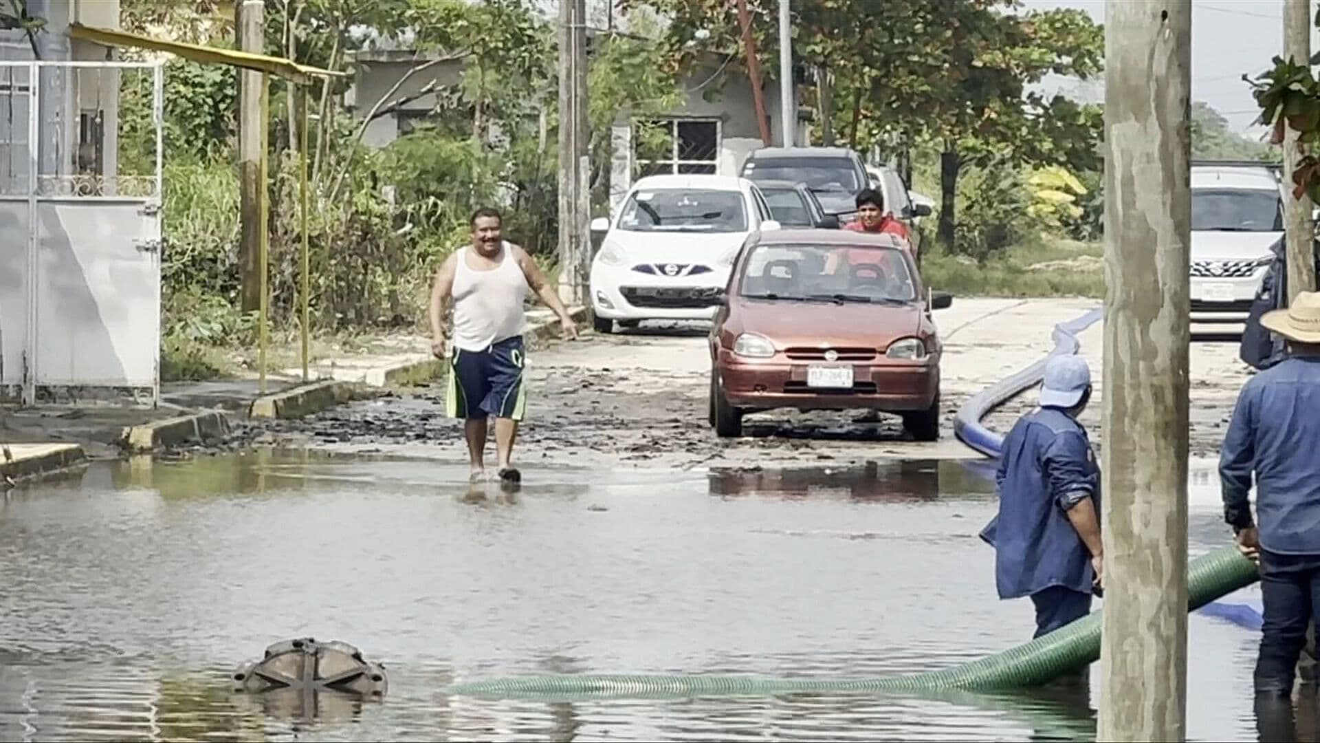 Lamentan Falta de Ayuda Damnificados del Frente Frío 2 en Veracruz