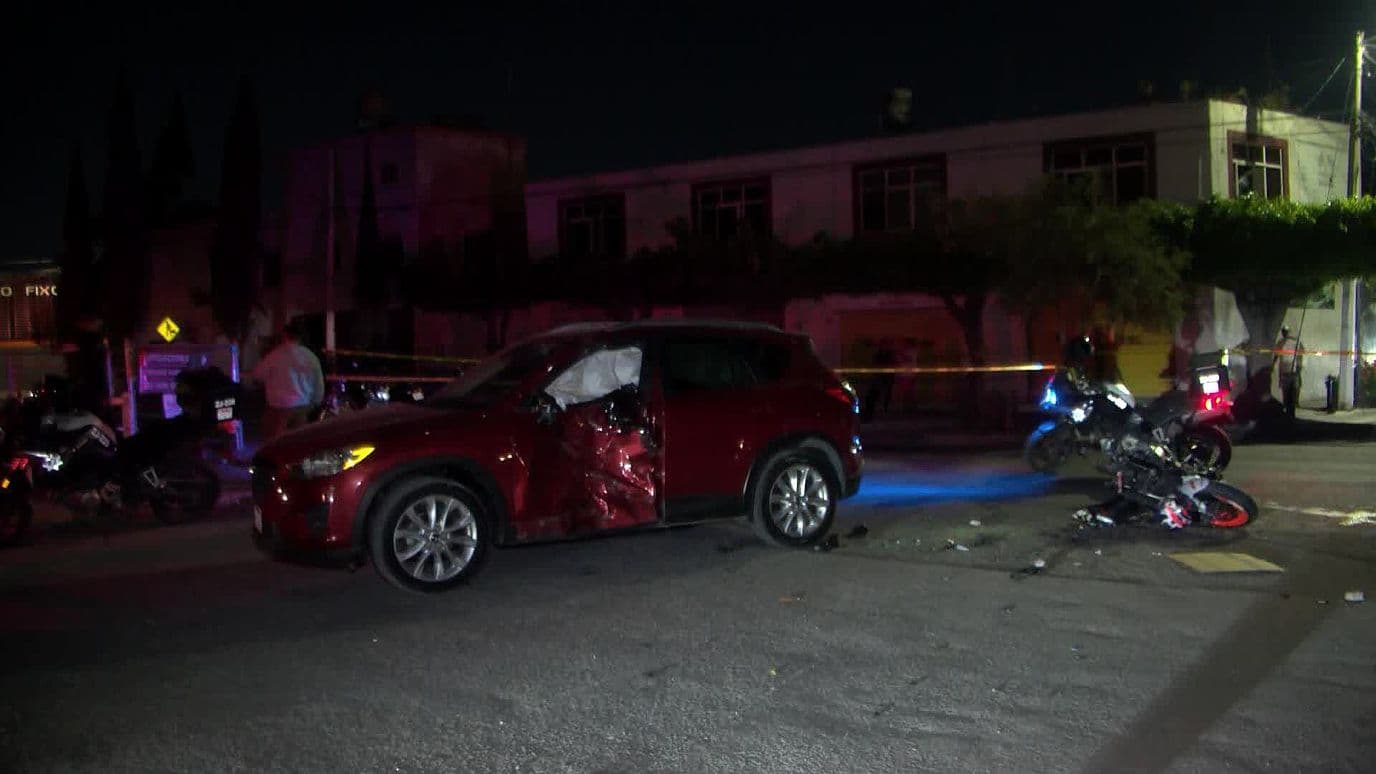 Muere Motociclista de 25 Años Tras Chocar Contra una Camioneta en Zapopan