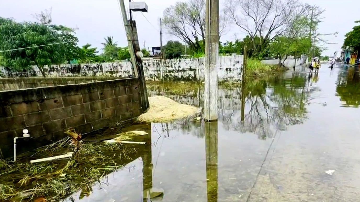 Familias Siguen Entre Inundaciones por Frente Frío 2 en el Sur de Veracruz