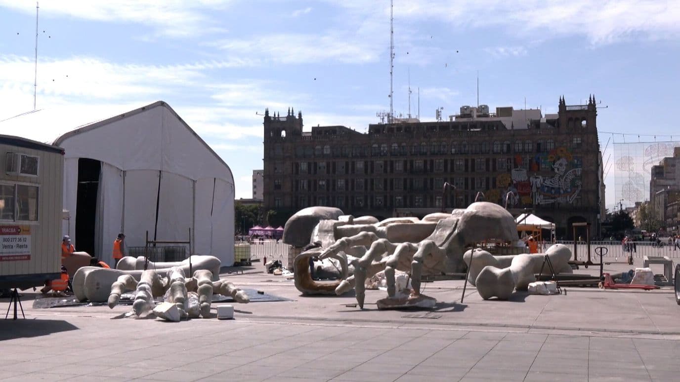Alistan Catrina Gigante para la Ofrenda Monumental 2026