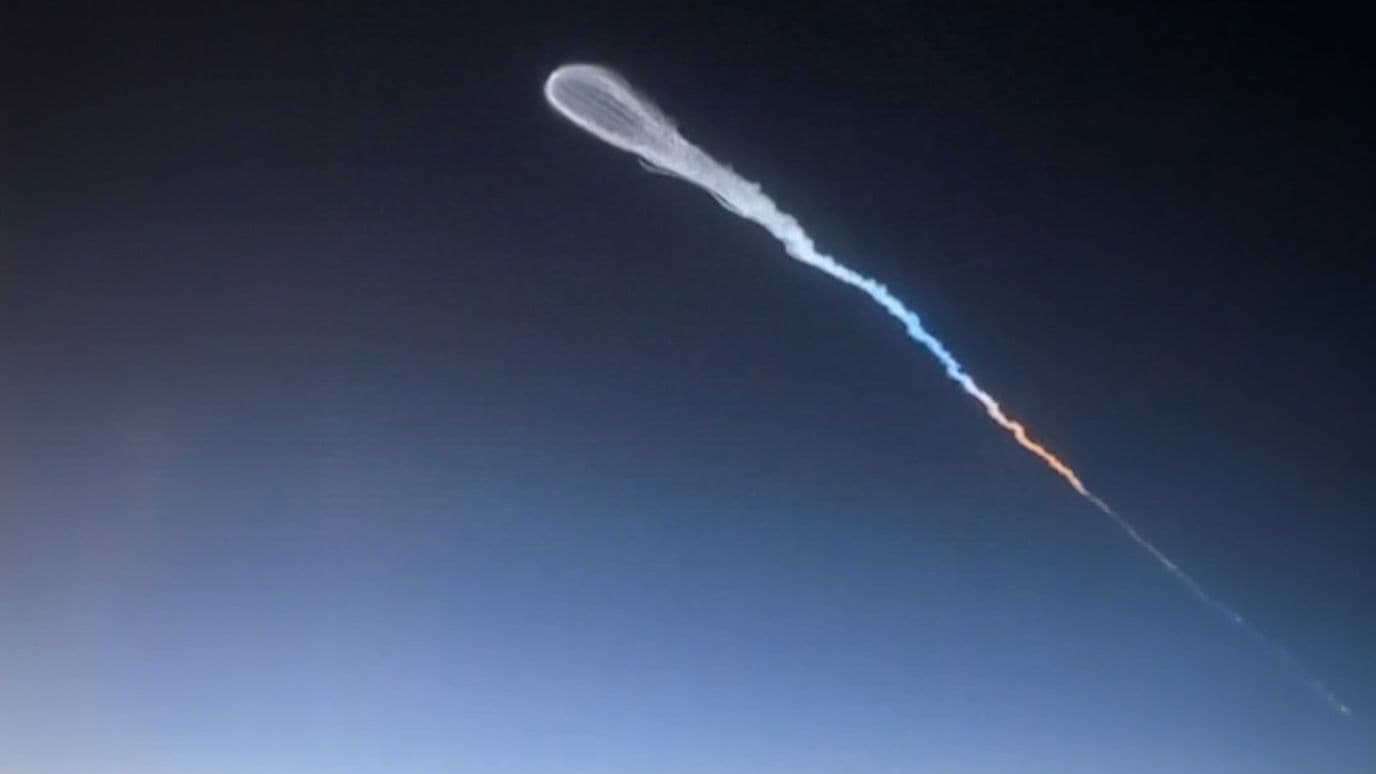 “Medusa Espacial” Ilumina el Cielo de China