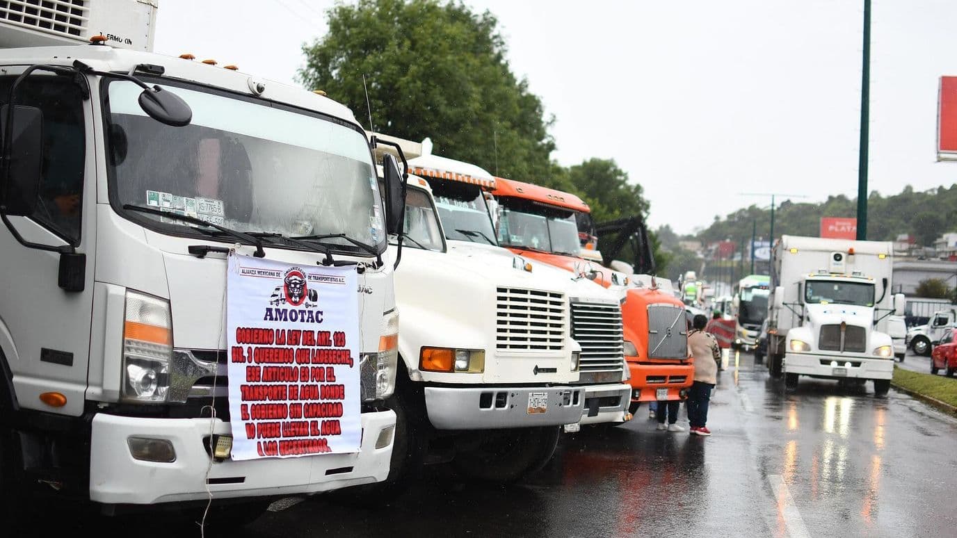 Segob Llama al Diálogo, pero Canacar Mantiene Movilización de Transportistas