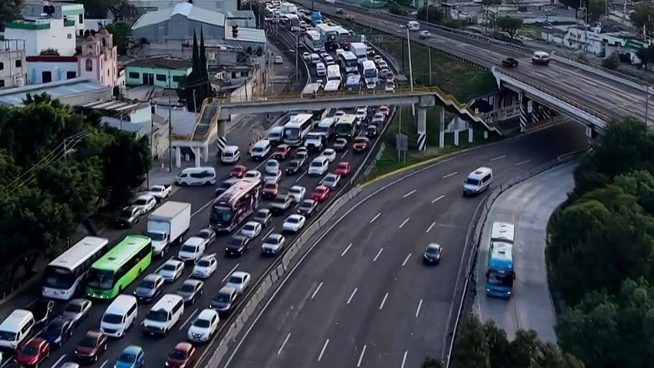Autopista México-Pachuca Registra Carga Vehicular Previo al Paro Nacional de Transportistas
