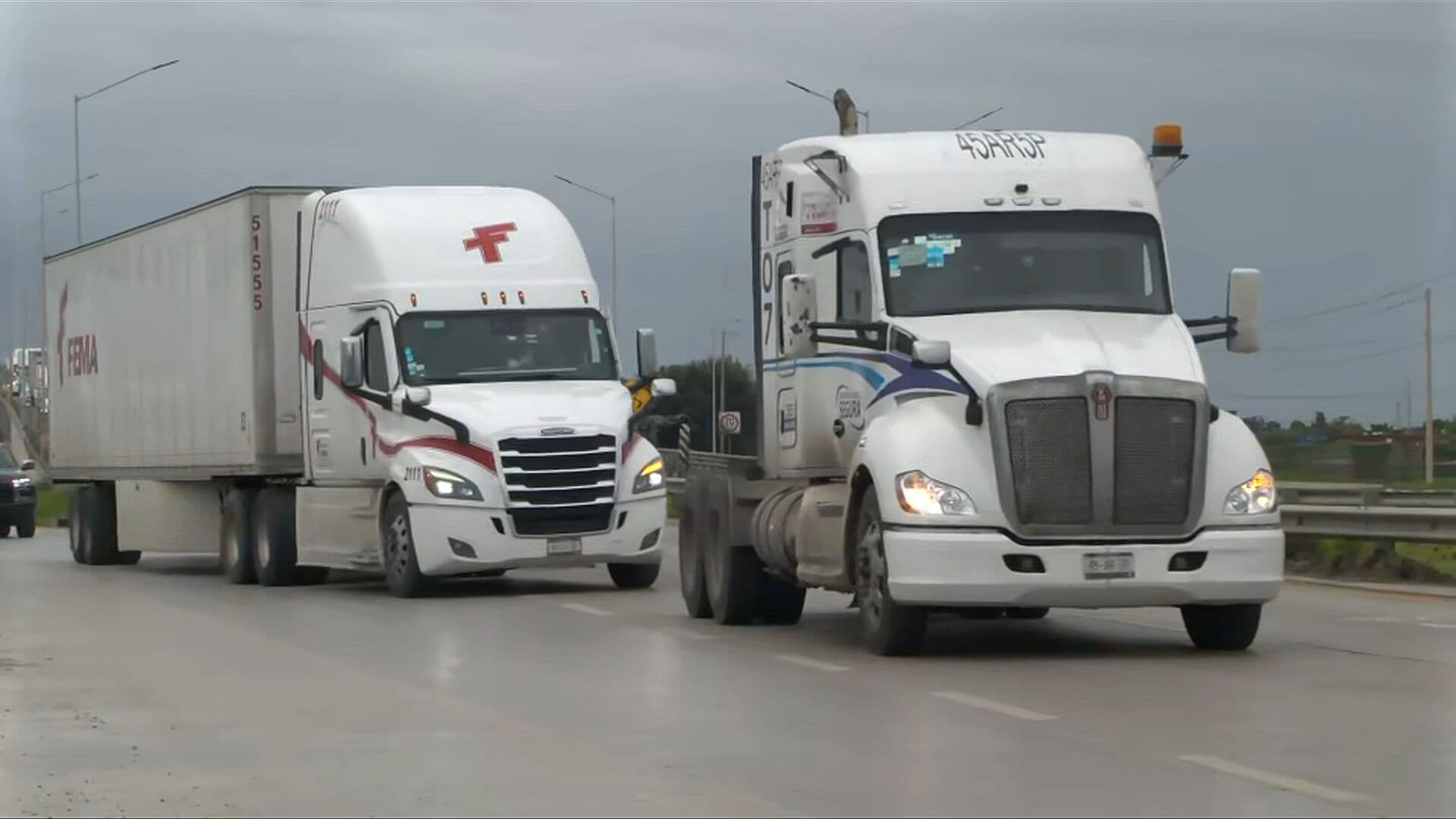 Así Inicia la Cravana de Transportistas en Altamira, Tamaulipas