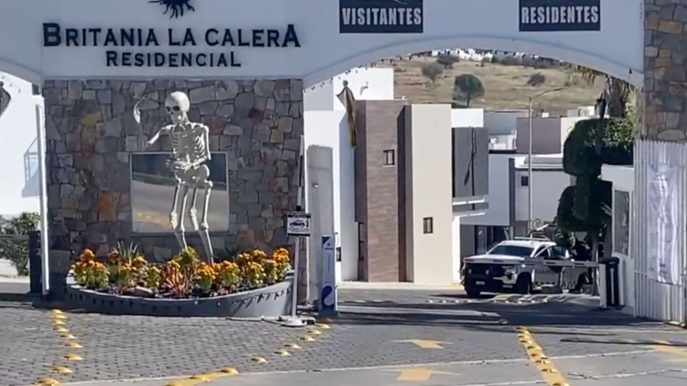Cateo Fraccionamiento Britania La Calera Ciudad Puebla Autoridades Federales Policías Estatales