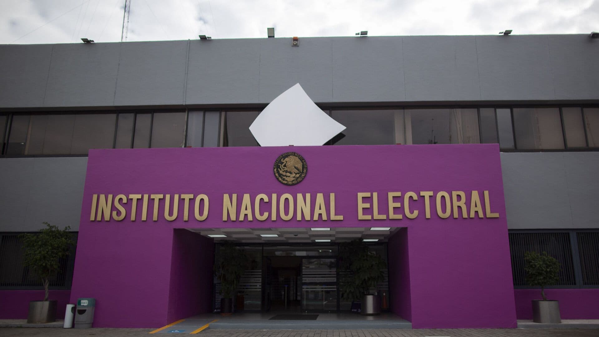Consejeros Aseguran Continuidad de la Operaciones del INE Tras Renuncia de Taddei