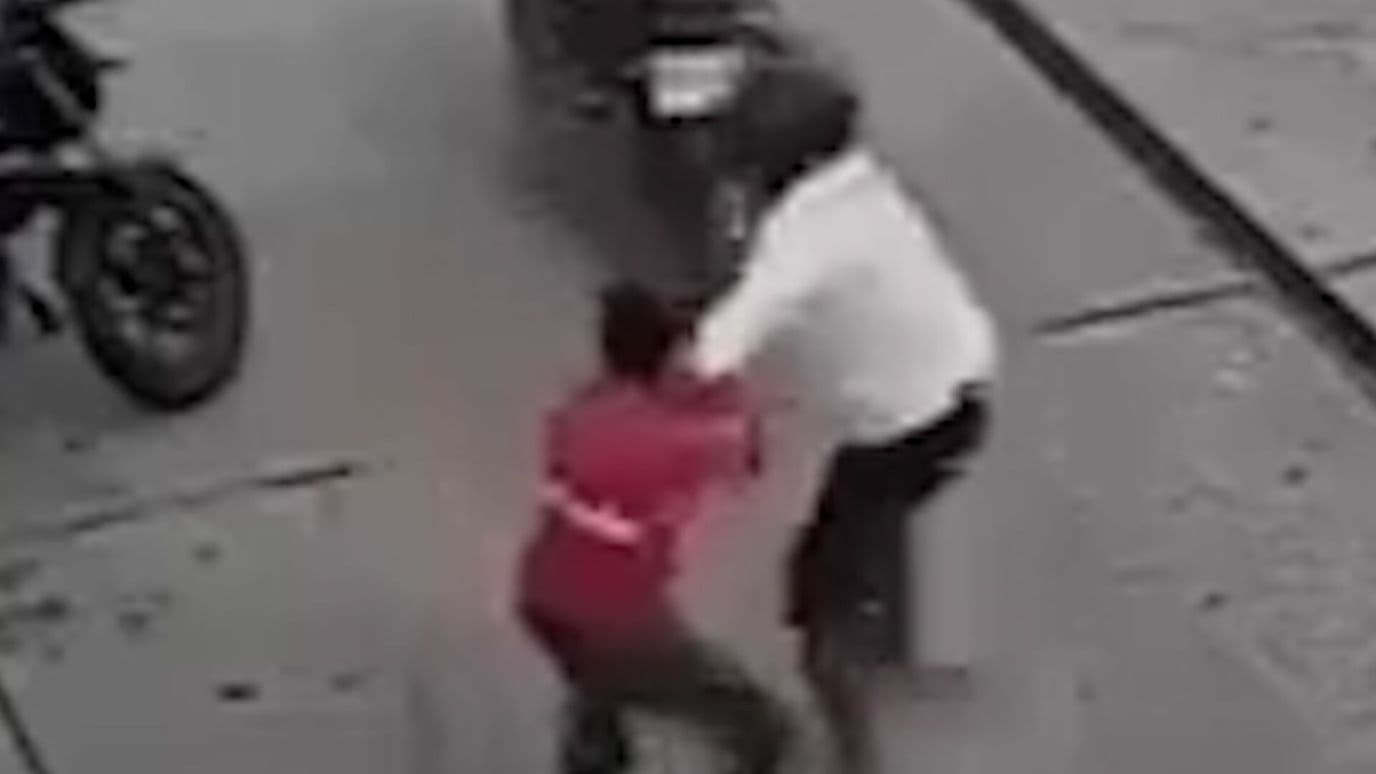 Repartidor se Defiende de Asalto y Detiene a Presunto Ladrón en Puebla