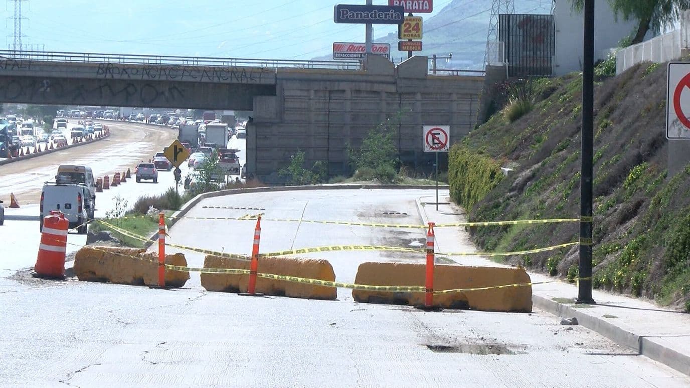 Comienzan Reparaciones en el Puente Vehicular Terrazas Del Valle en Tijuana, BC