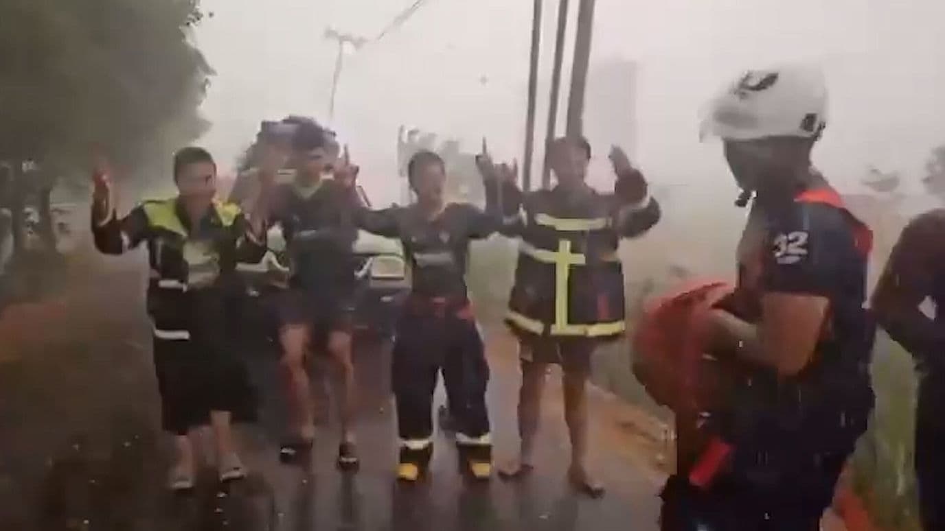 Bomberos Agradecen Llegada de Lluvias