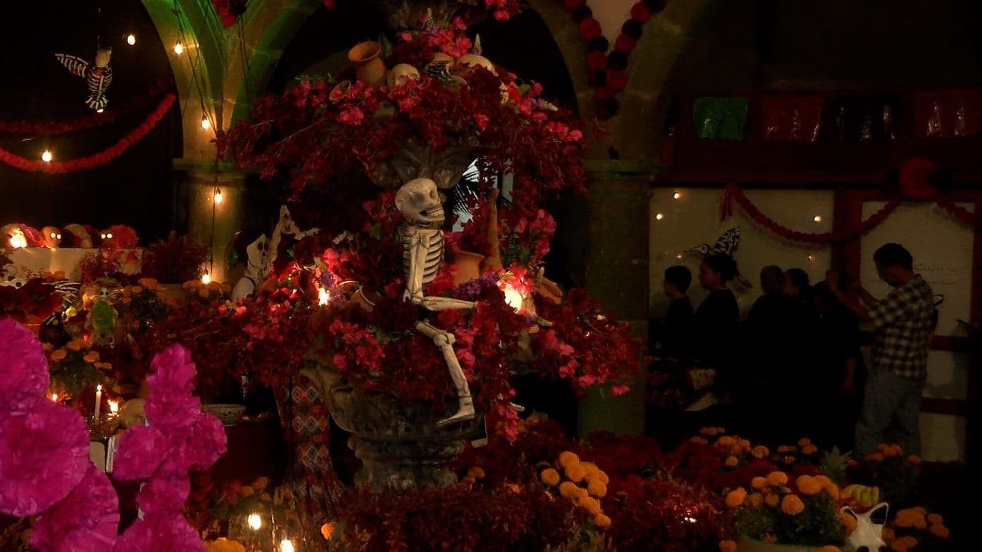 Dedican Altar de Muertos a Artesanos de San Pedro Tlaquepaque; Así Luce
