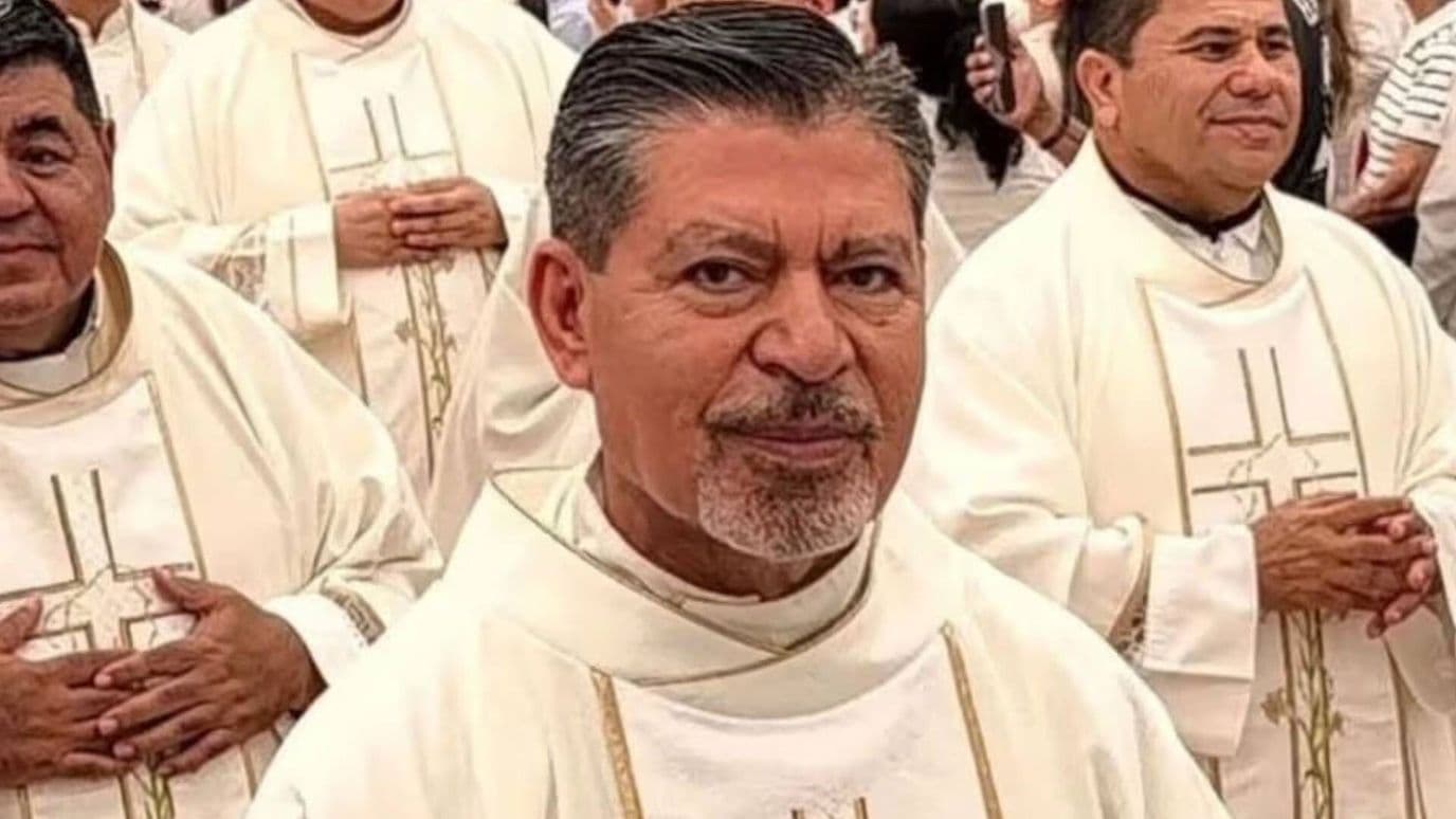 Localizan con Vida al Sacerdote Clemente Morales en Culiacán, Sinaloa