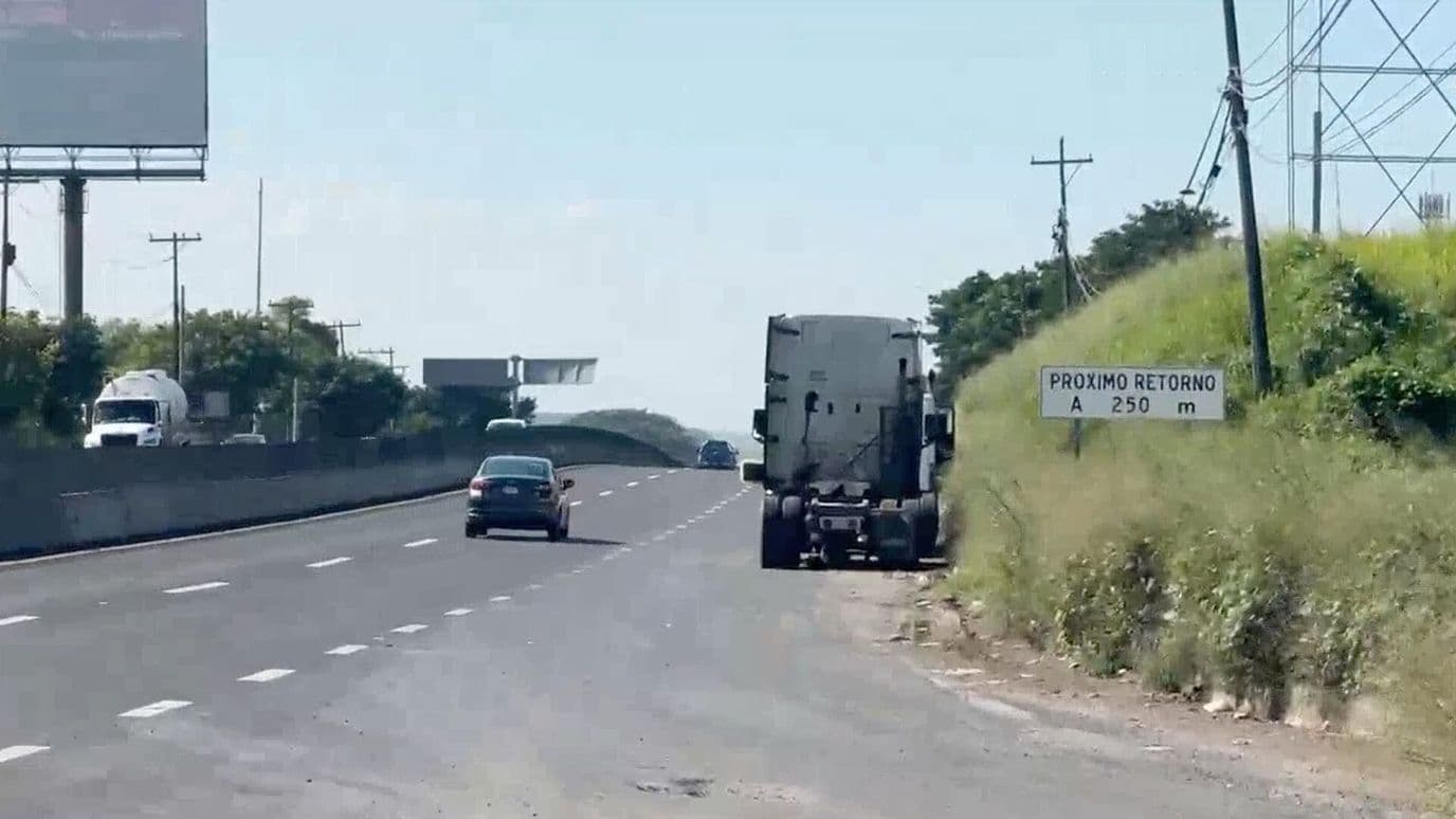 Hamotac Levanta Paro de Transportistas en Kilómetro 13 y Medio en Veracruz