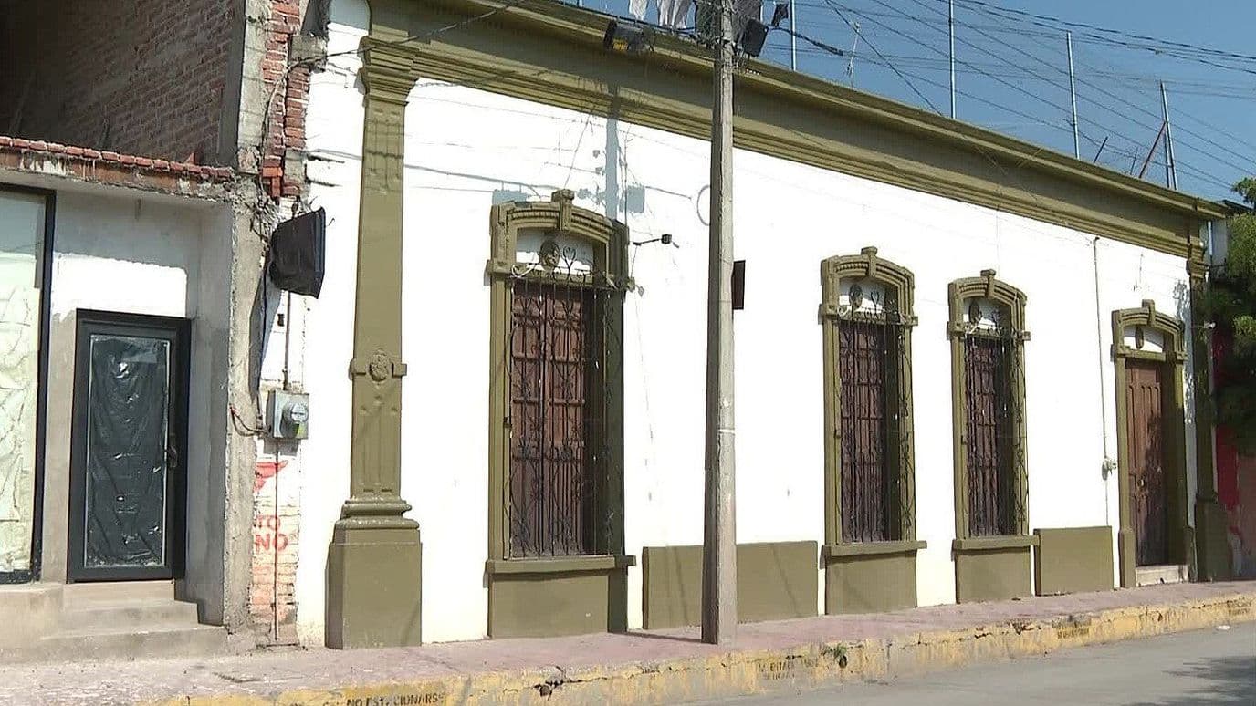 Menores Rescatados de la Academia Esparta en Jalisco Regresan con Sus Familiares