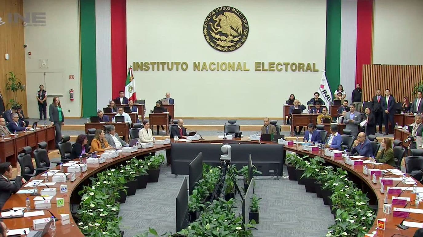 INE Realiza Sesión Urgente para Nombrar Consejera Presidenta Provisional