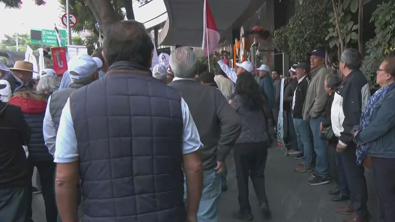 Jubilados de Pemex se Concentran Frente a la Sener Hoy: Así Está la Zona