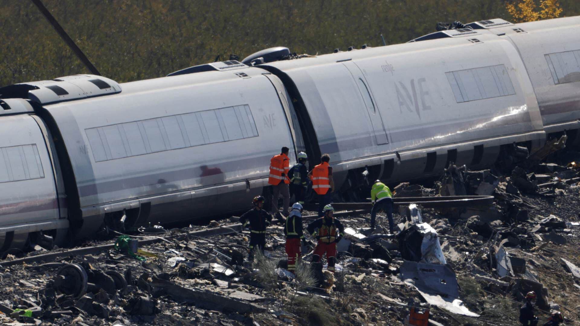 “Había Gente Atrapada Llorando”: Sobreviviente Relata el Horror del Choque de Trenes en España