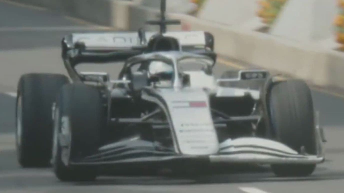 Video | Checo Pérez Hace Rugir su Monoplaza en Paseo de la Reforma