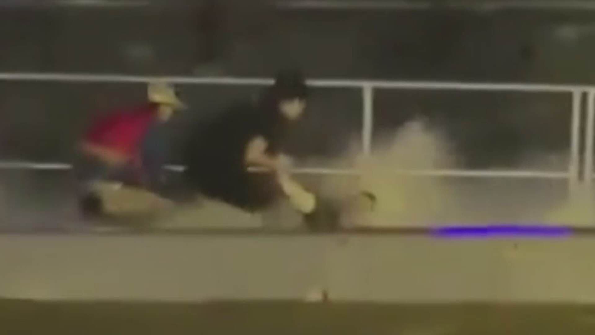 Video | Así Rescataron a Dos Personas Durante las Inundaciones en Los Cabos