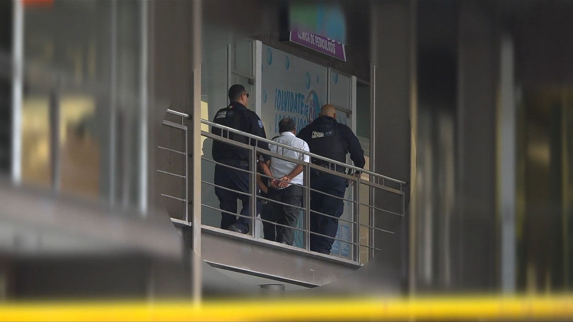 Detienen a Dos Guardias de Seguridad por Robo en Joyería de San Pedro, Nuevo León