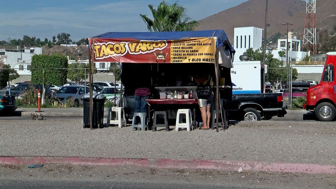 Falta de Permisos Provoca Multas a Restauranteros en Tijuana, Baja California