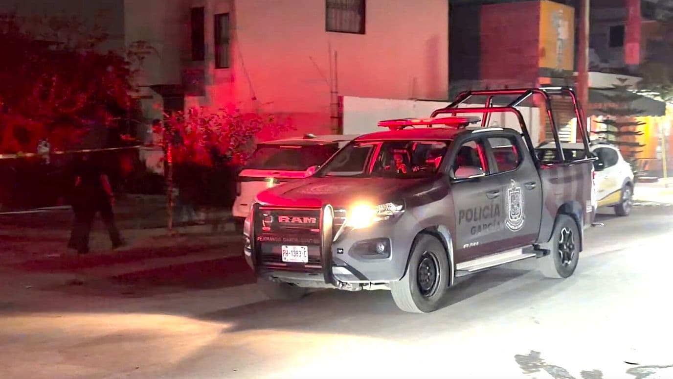 Atacan a Balazos Casa Tripulantes en Moto en Col. Arboledas en García