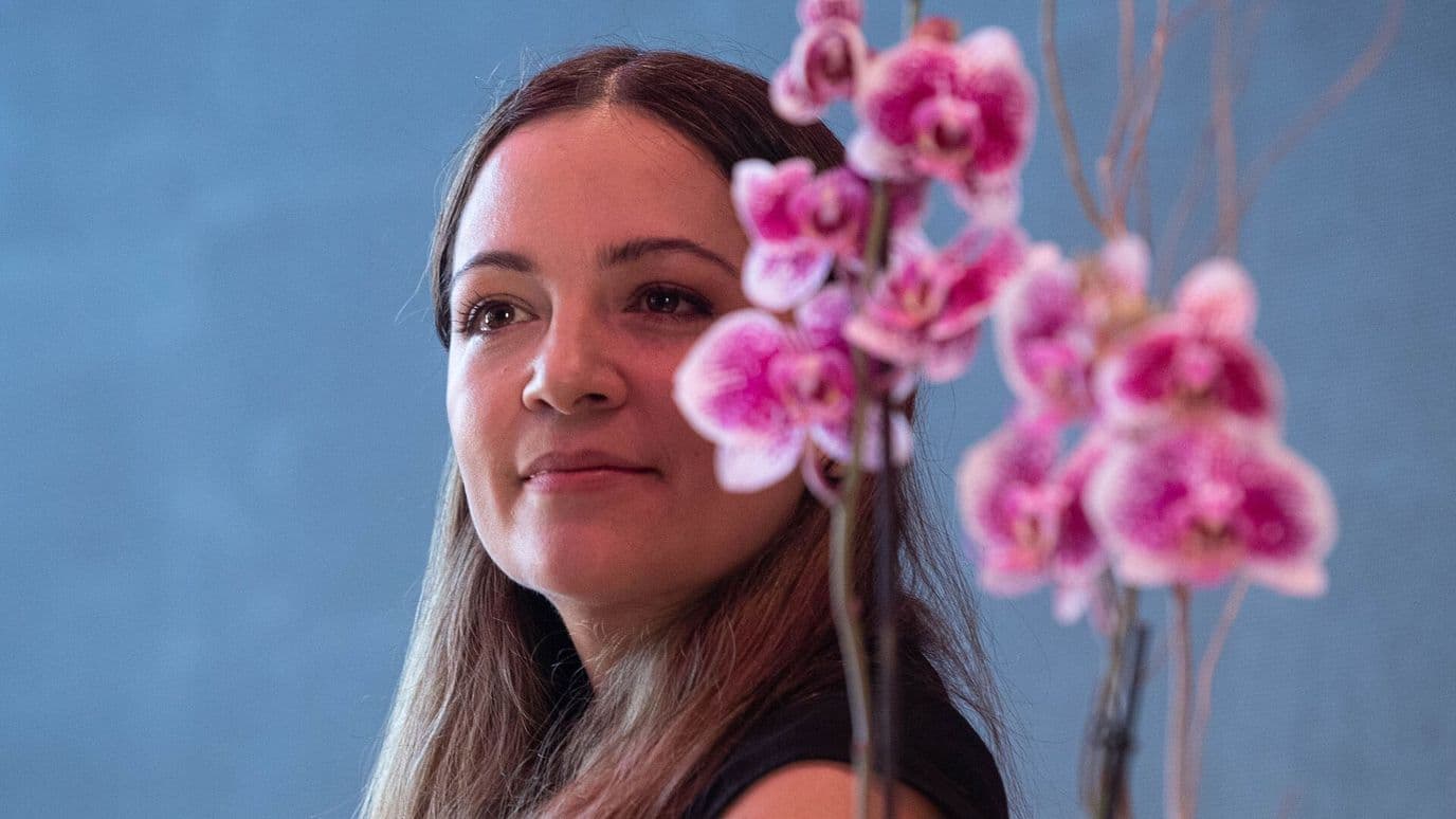 Así Suena 'Hermano', la Nueva Canción de Natalia Lafourcade y Santana