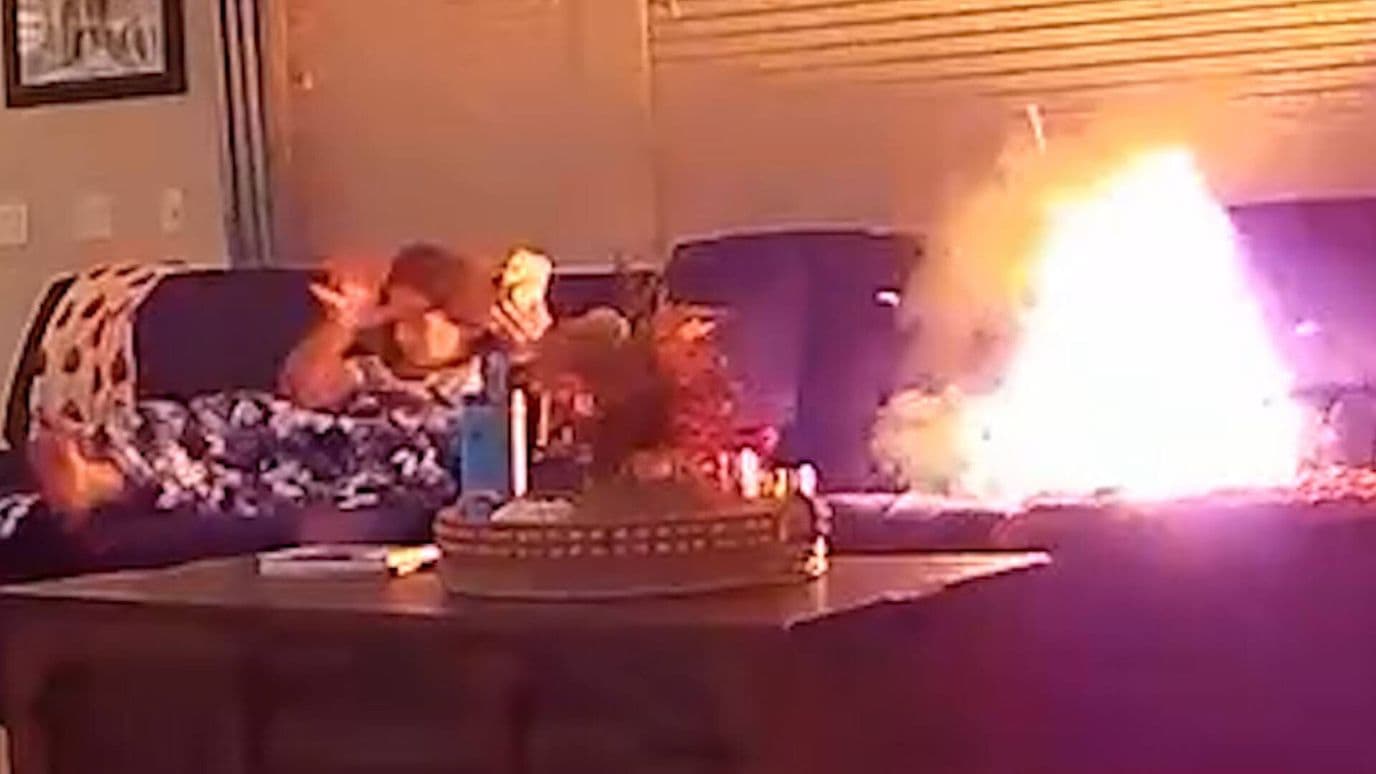 Explota Batería Portátil dentro de una Casa