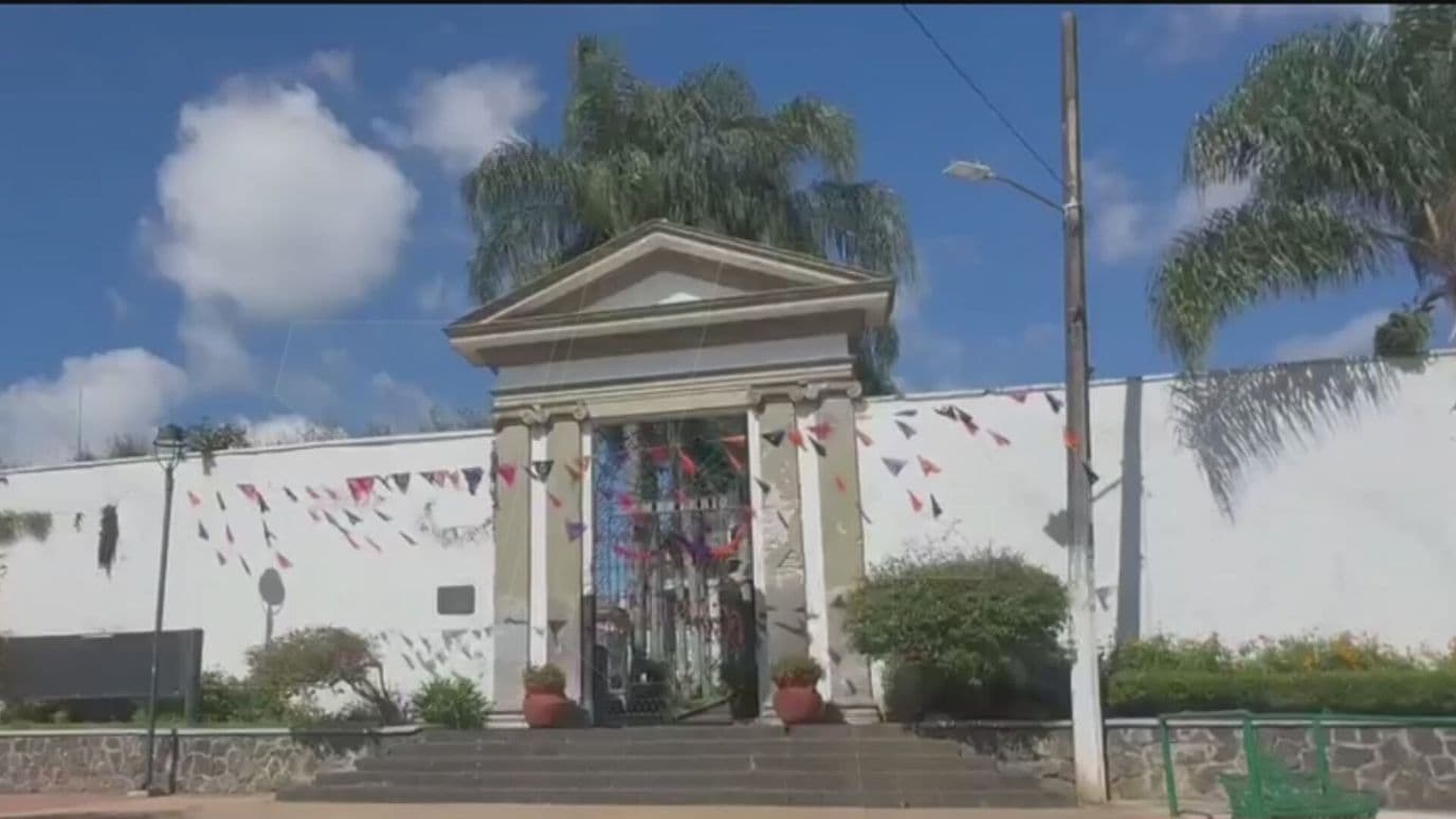 Así se Celebra el Día de Muertos en el Cementerio Antiguo de Xalapa