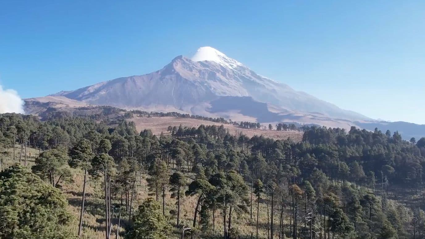 Reúnen Más de 200 Cartas para Despedir al Glaciar Jamapa en Veracruz