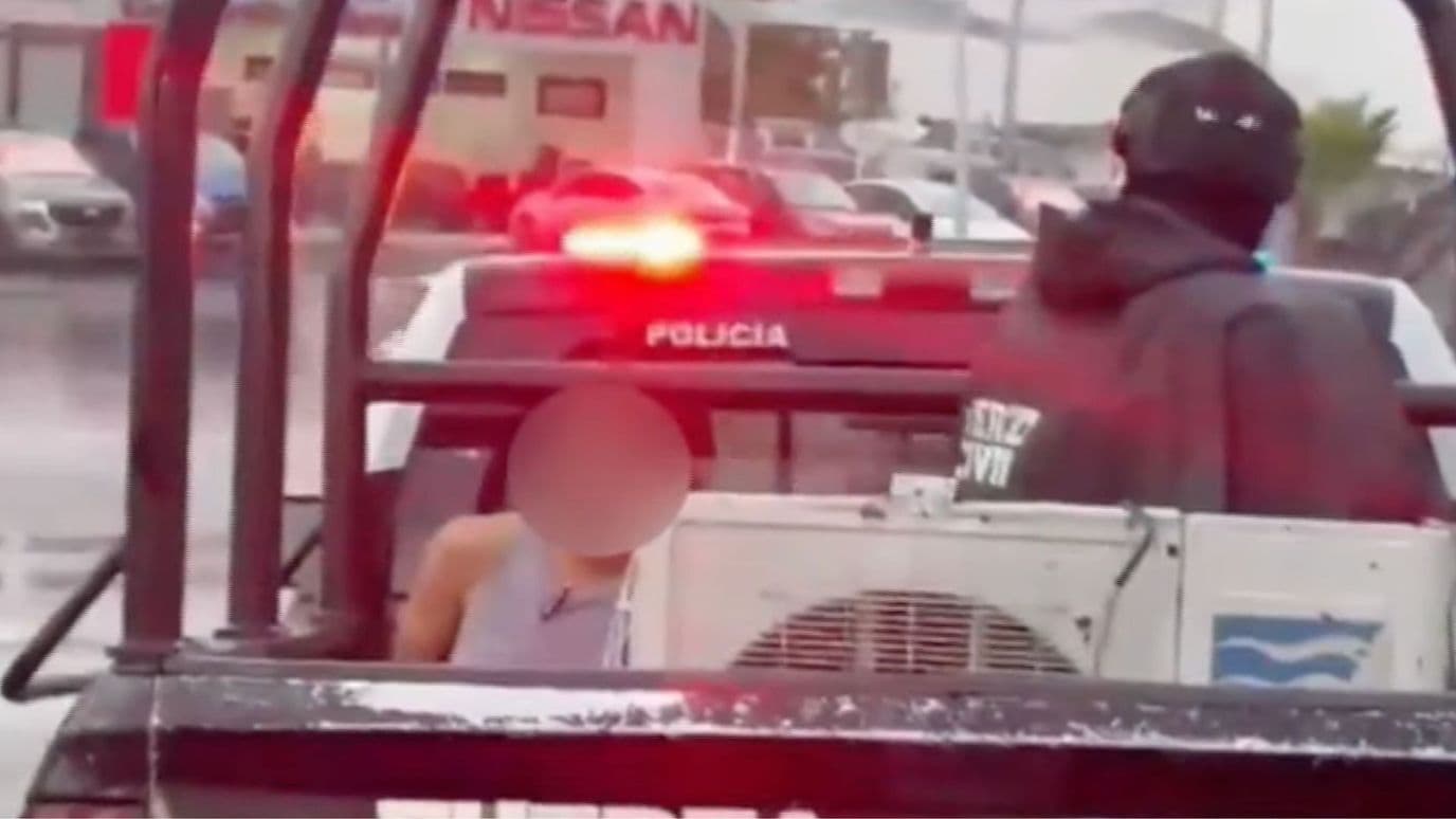 Detienen a Hombre por Robar Aire Acondicionado en Monterrey, NL
