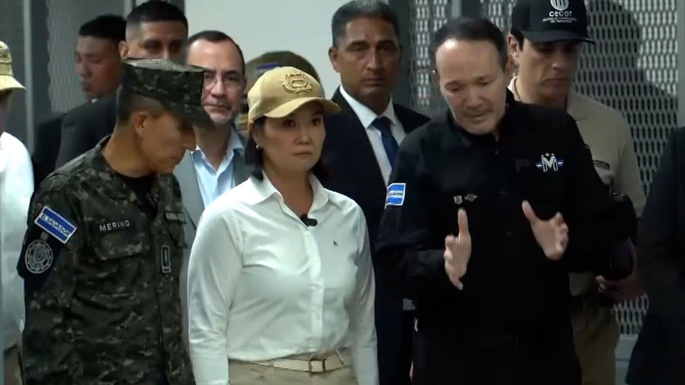 Fujimori Visita Cárcel de Máxima Seguridad de Bukele