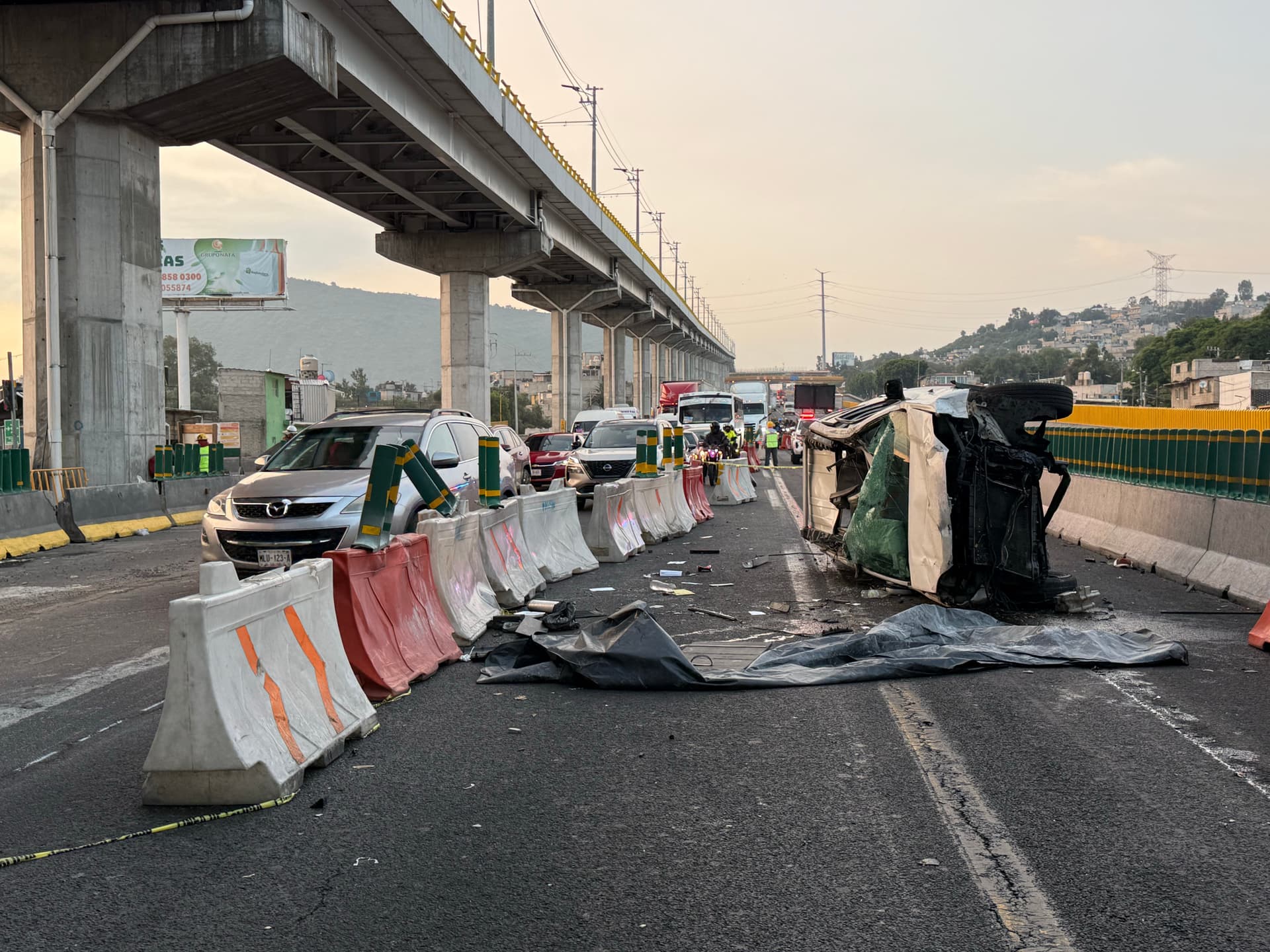Autopista México-Puebla, Emiliano Zapata | Azael Valdes Narvaez