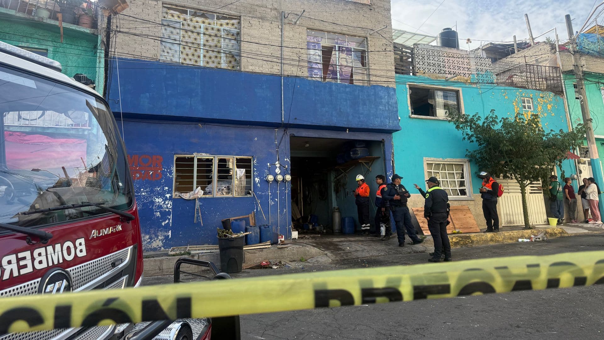 Flamazo en vivienda en Iztapalapa