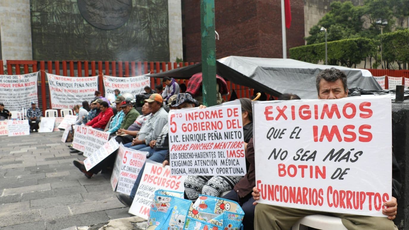 IMSS manifestaciones frente a la Cámara de Diputados