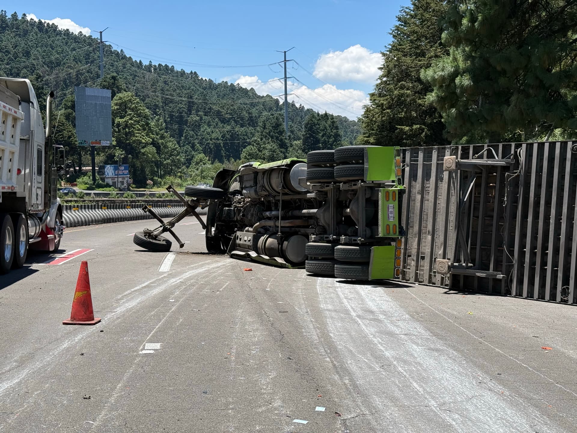 Carretera México-Toluca, El Portezuelo | Samuel Luna Ruiz