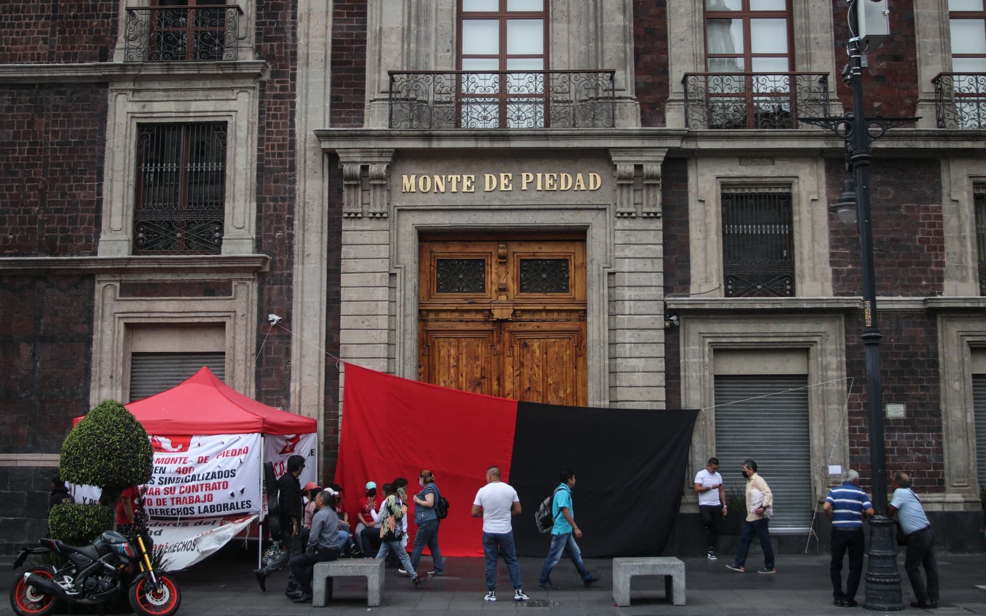 Los trabajadores de Nacional Monte de Piedad llegaron a un acuerdo