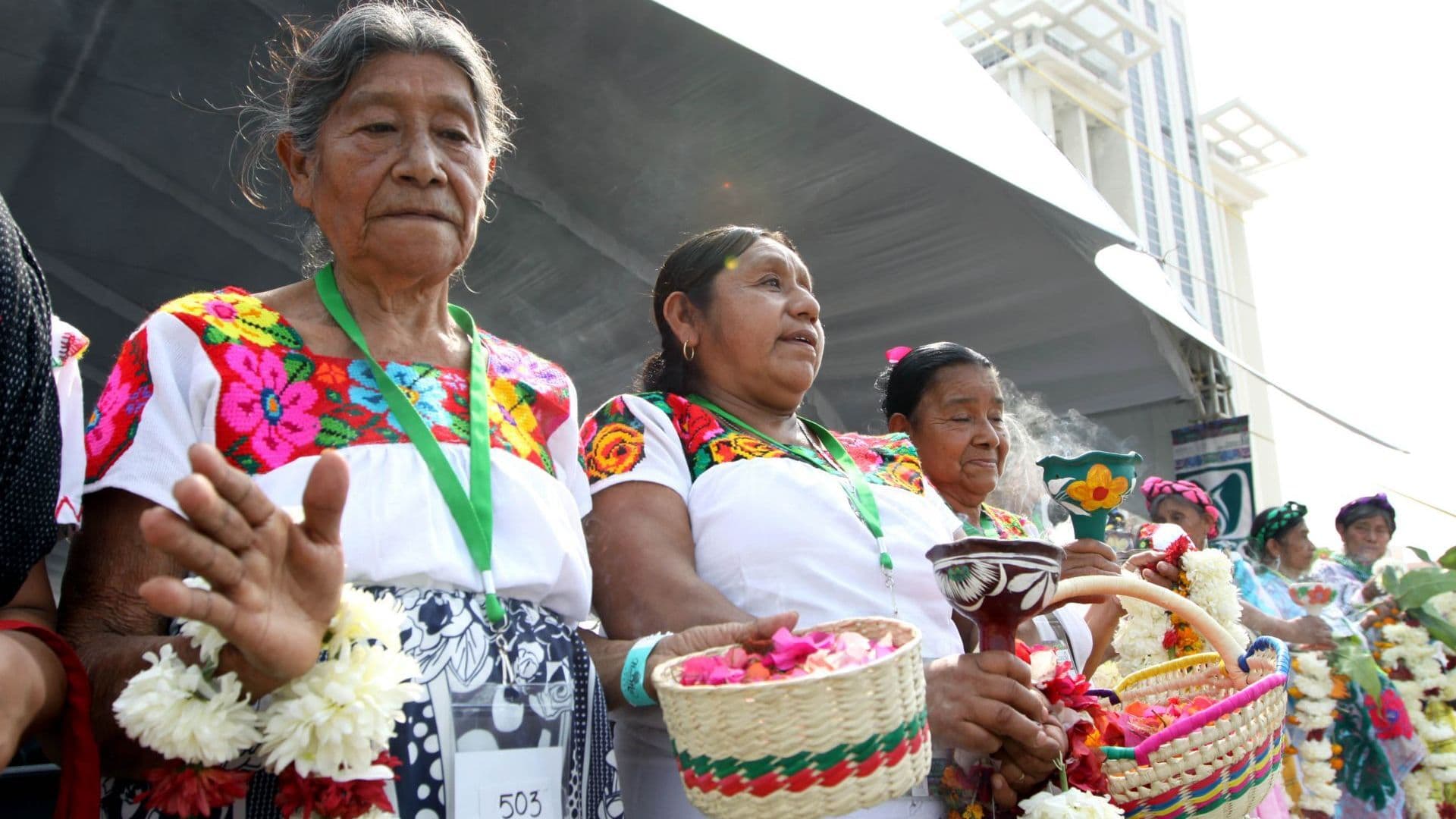 Corte Pospone Discusión sobre Regulación de la Partería Tradicional en México