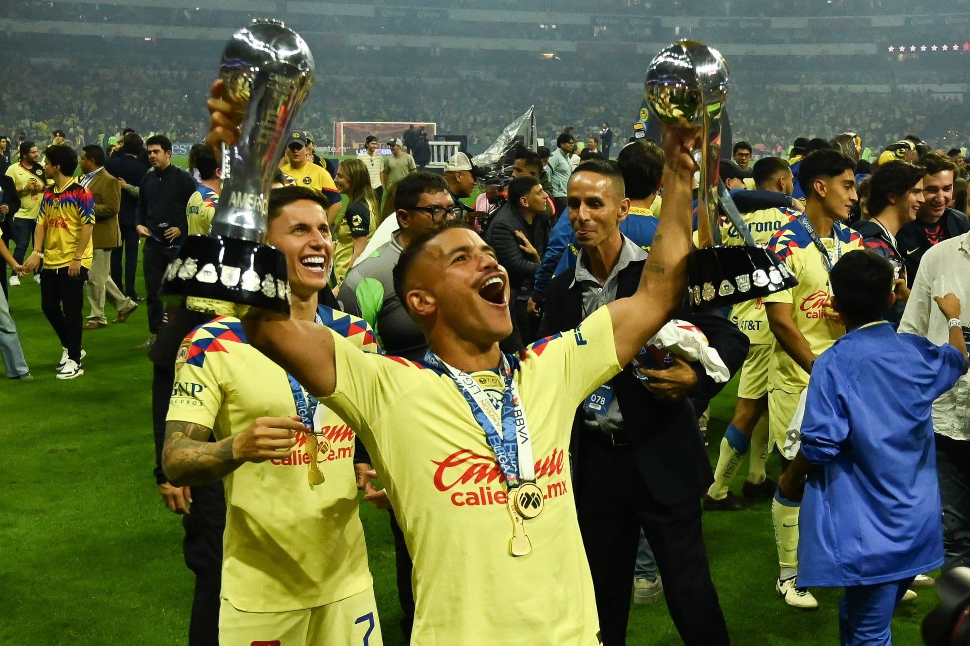 América Oficializa la Salida de Jonathan dos Santos: "Te Vas como Tricampeón"